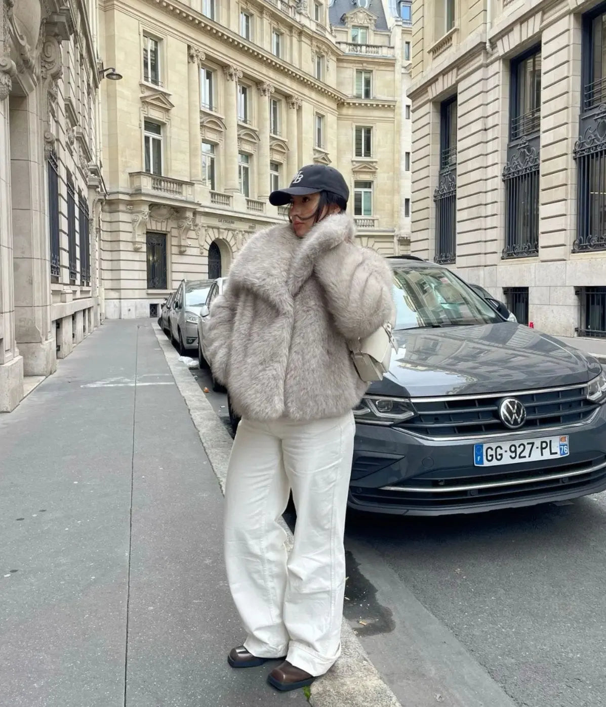 Yara – Elegante Damenjacke für den Winter