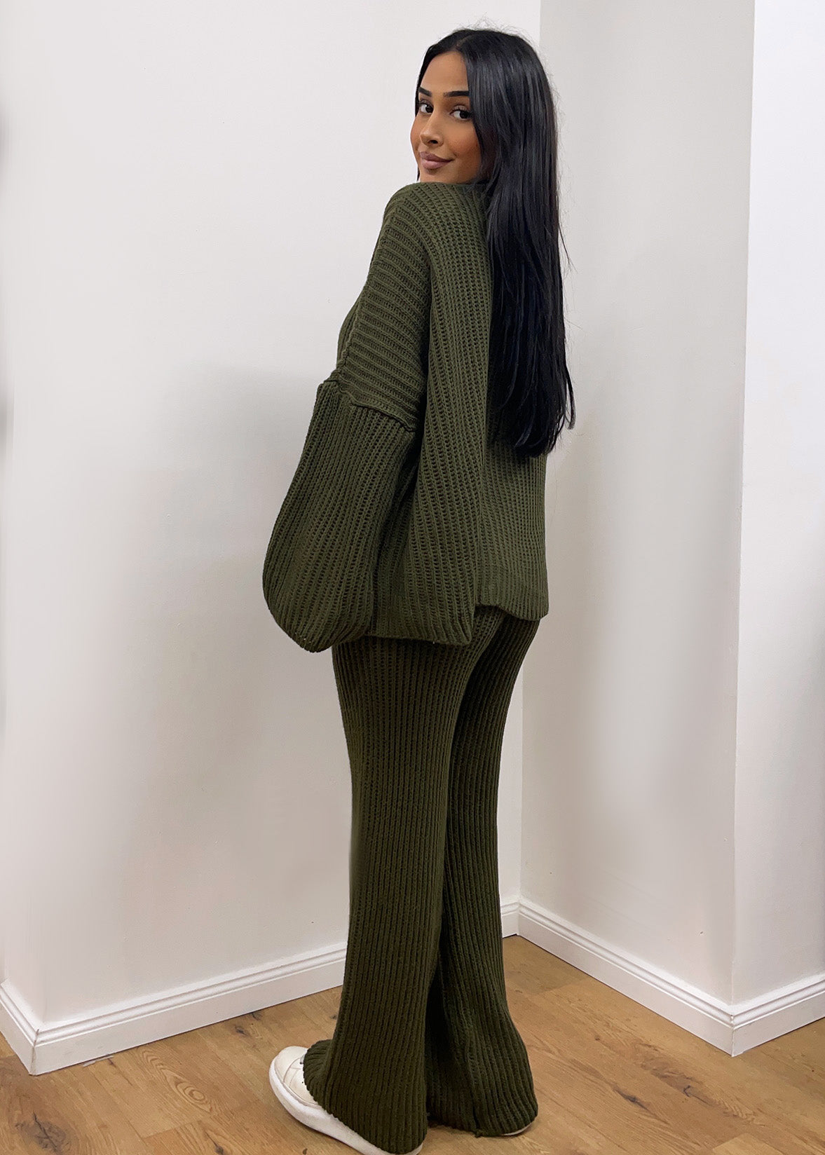 Ignacia - Strick-Set aus Cardigan und Hose
