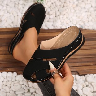 Isadora – Lässige Damensandalen mit Absatz Schwarz