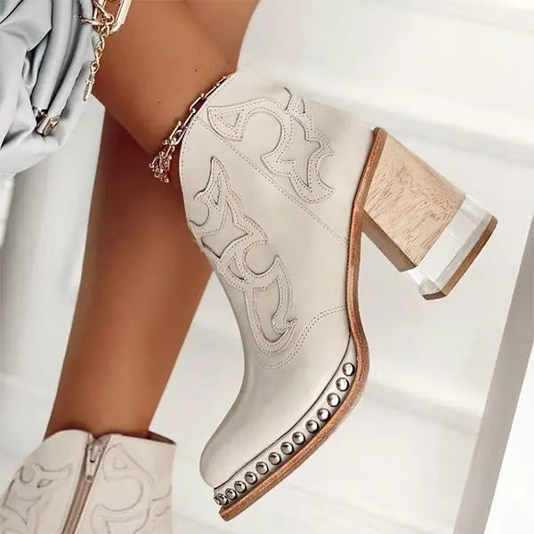Janna – Bestickte Damen-Lederstiefel für elegante Auftritte Weiß