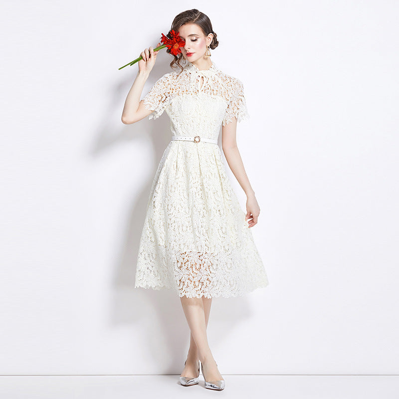 Jaqueline – Elegantes Damen-Spitzenkleid für besondere Anlässe WeiB