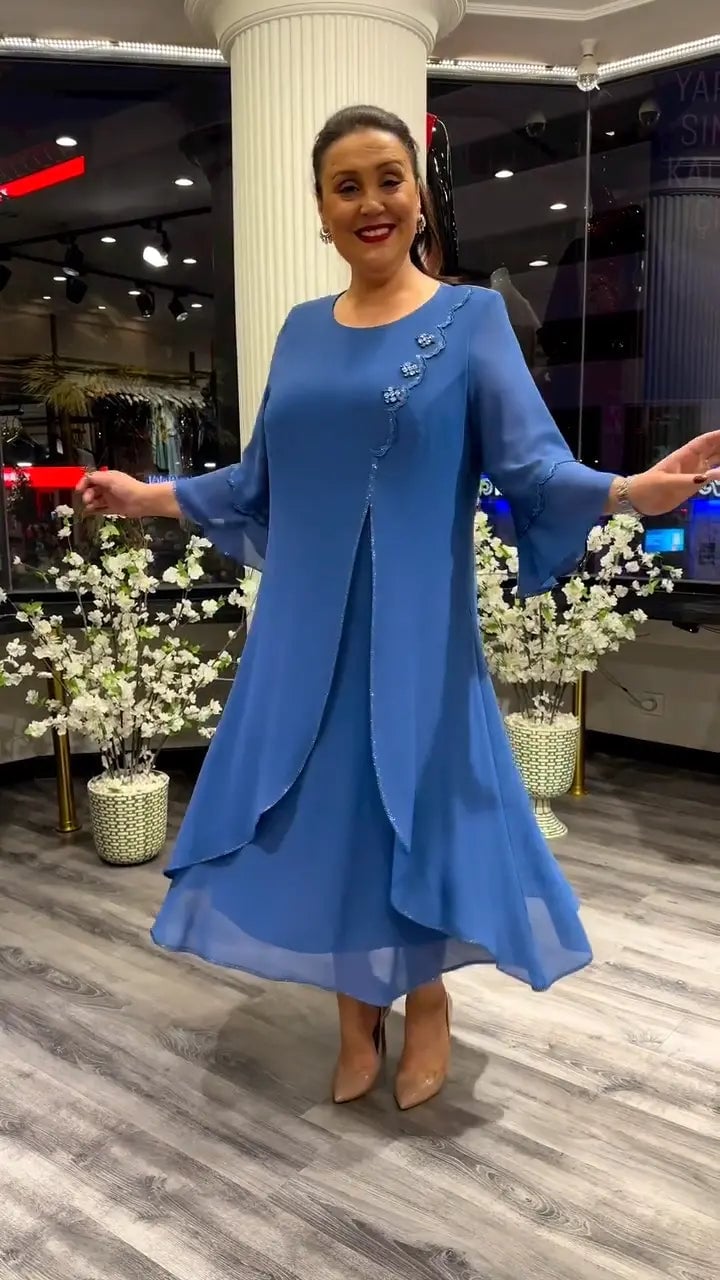 Jessika – Elegantes, luftiges Damenkleid aus Chiffon Dunkelblau