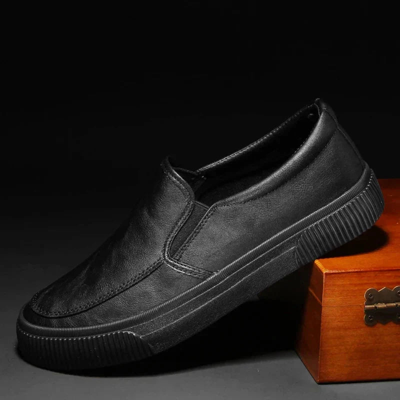 Joris – Herren Slipper Leder Bequem Elegant Minimalistisch 3