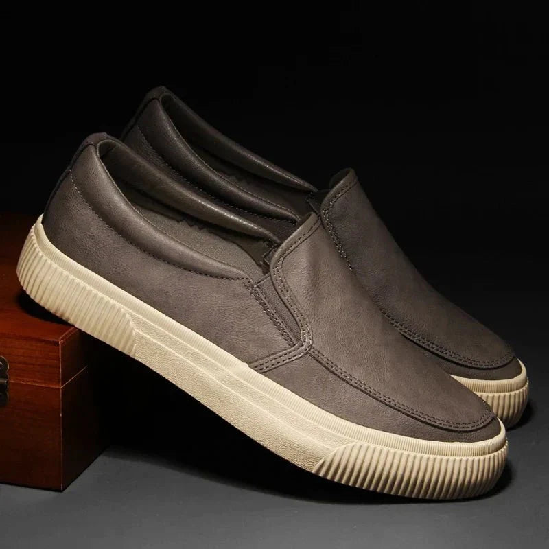 Joris – Herren Slipper Leder Bequem Elegant Minimalistisch 4