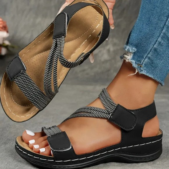 Julika – Verstellbare Damen-Sandalen für breite Füße Schwarz
