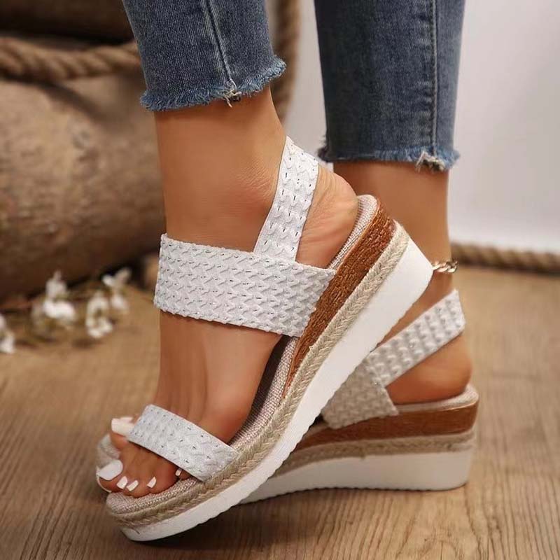 Kaja - Bequeme Damen Plateau Sandalen für Sommer Weiß