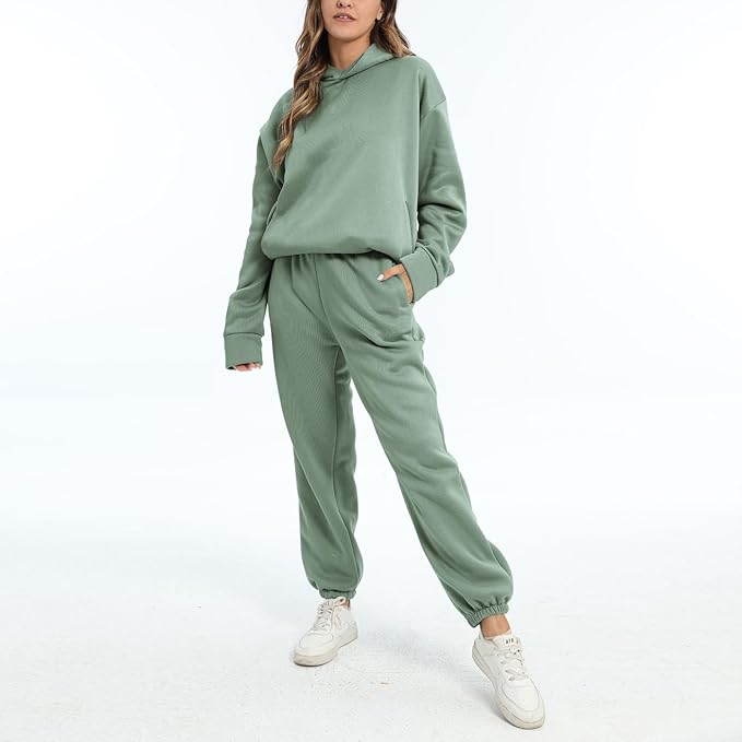 Cosima – Kapuzenpulli und Jogger-Set für Damen