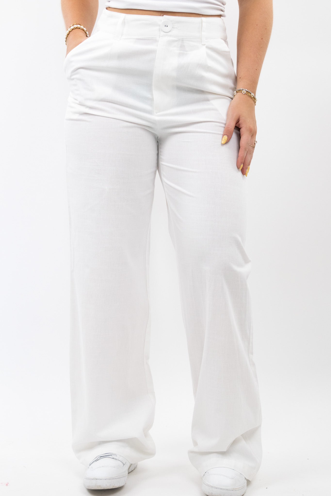 Kaya - Leichte Damen Sommerhose aus Leinenstoff WeiB