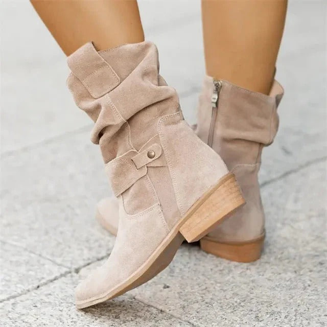 Kerstine- Stiefelette aus Wildleder für Damen, niedrige Absätze Aprikose