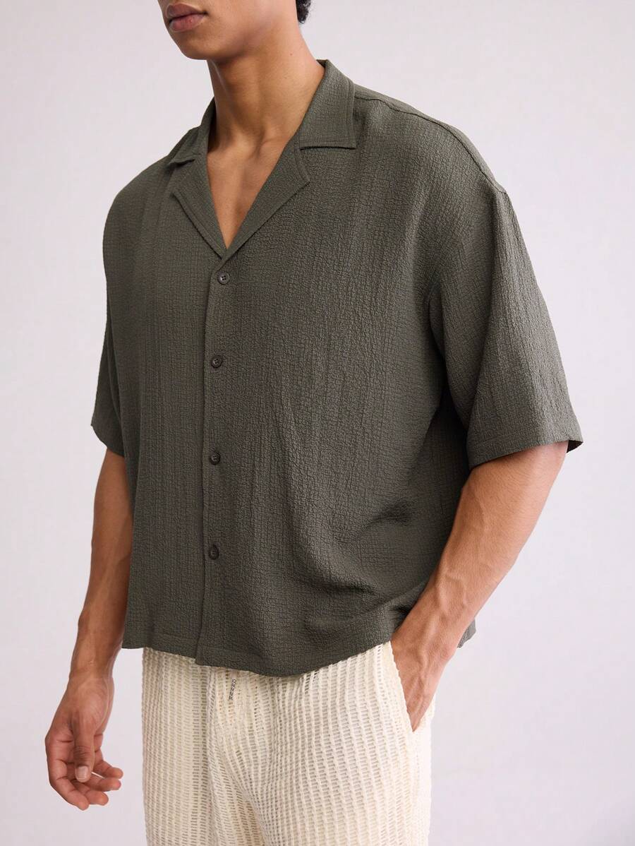 Leon – Herren Oversized Crop Hemd Seersucker Boxy Grün 3