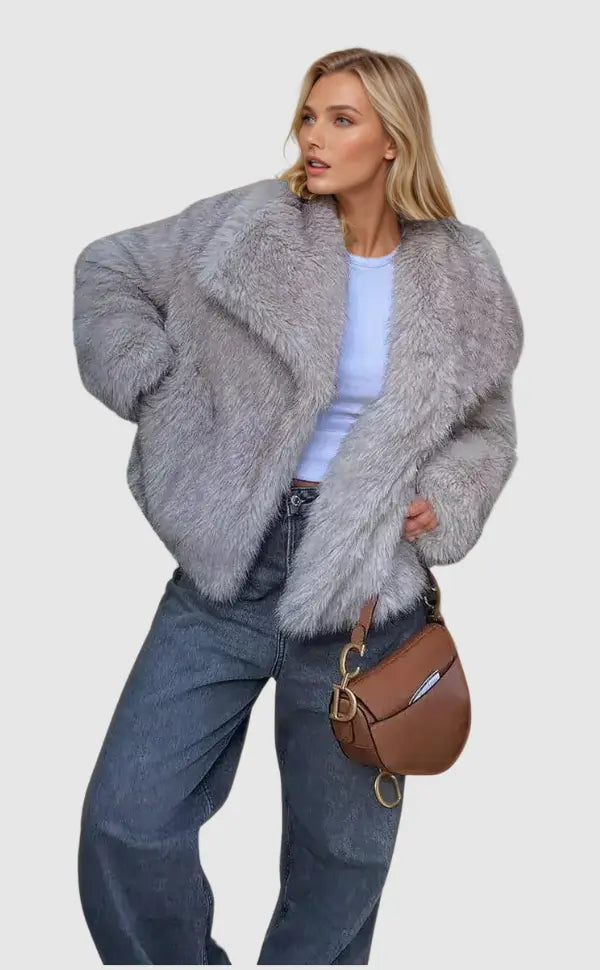Yara – Elegante Damenjacke für den Winter