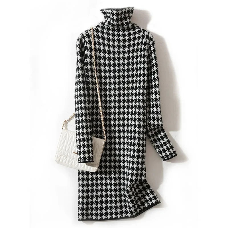 Milana - Houndstooth Rollkragenkleid