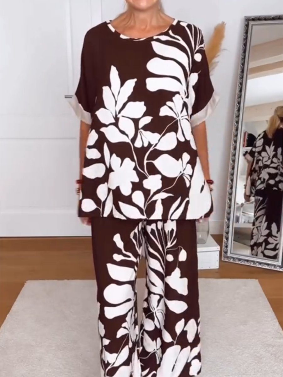 Nelly- luxuriöser Damenanzug aus Leinen mit Blumenmuster Braun 1