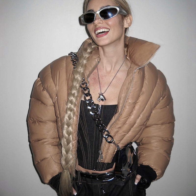 Denise – Modische Kurze Steppjacke Mit Hohem Kragen