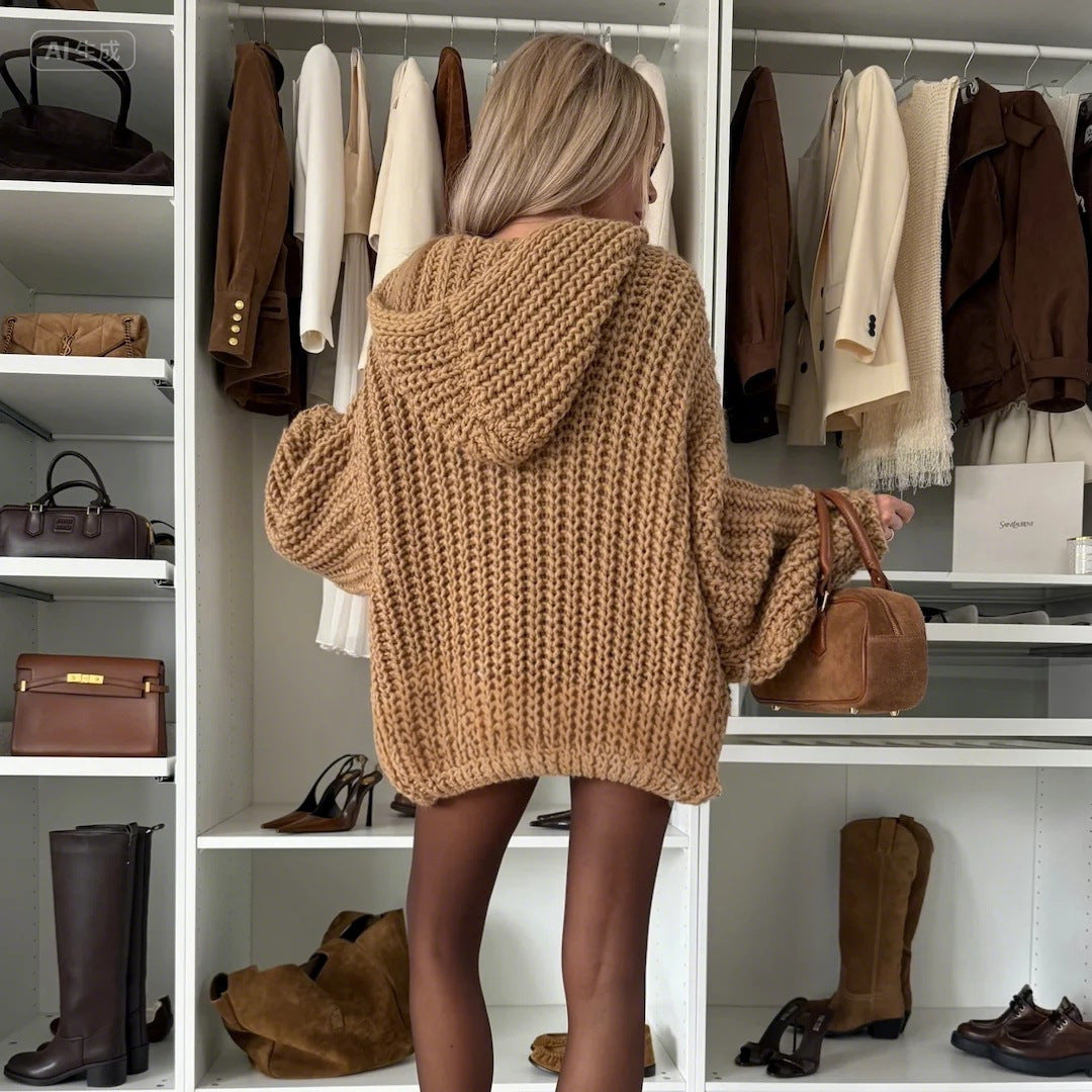 Sarah – Großer Cardigan Mit Kapuze Und Knöpfen