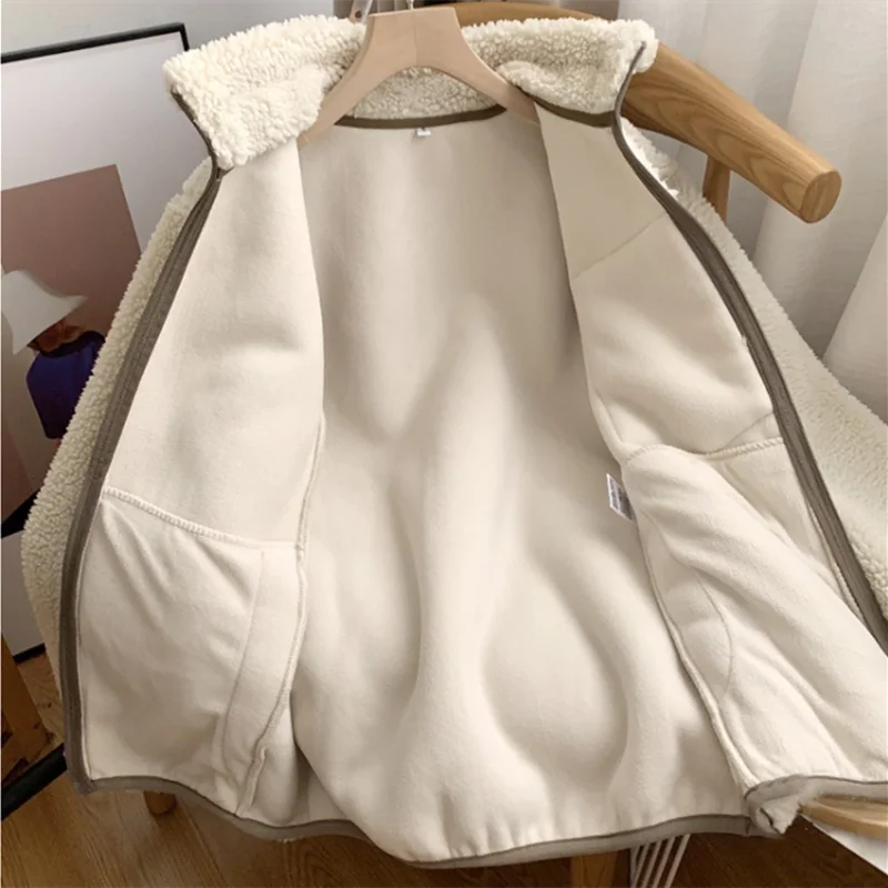 Delfina - Flauschig Weiche Damen Winterjacke Warm & Stylisch