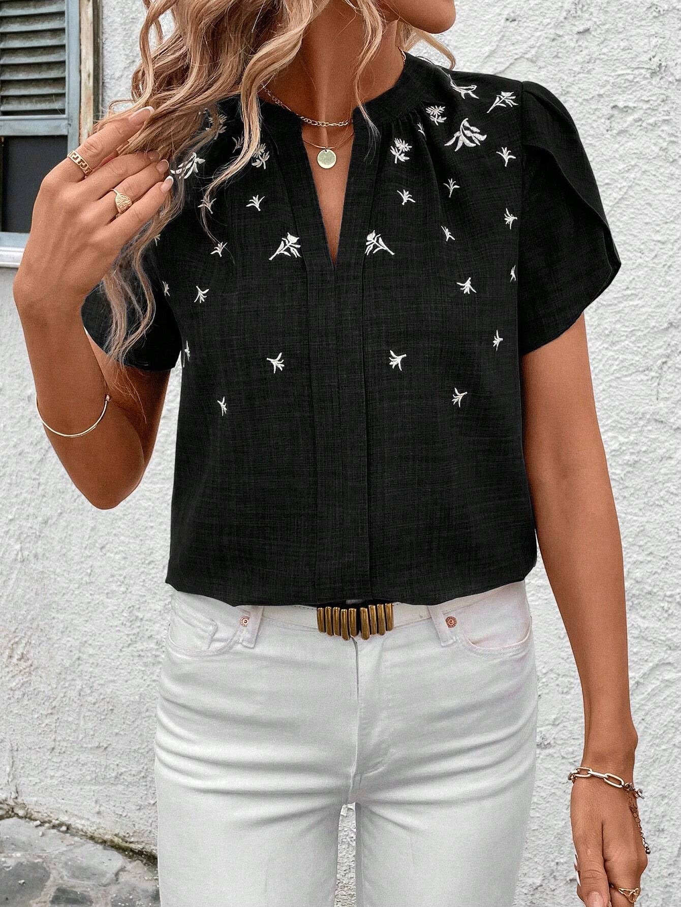 Patricia- Kurzärmelige Bluse mit Stickerei Schwarz