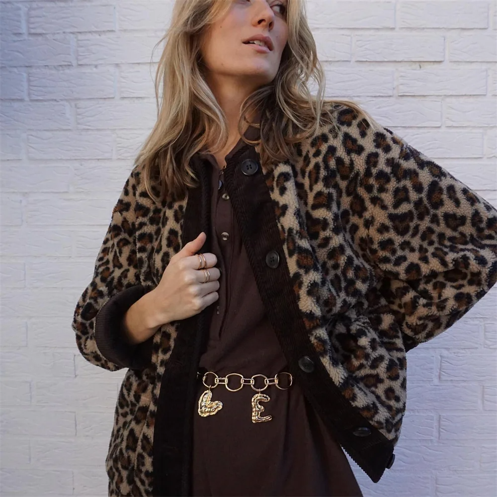 Perdita - Oversize Winterjacke für Damen warm gefüttert Leopardenmuster