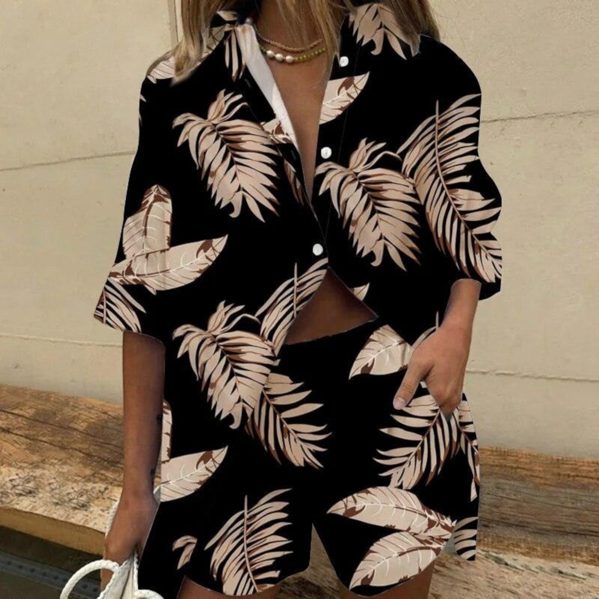 Petra - Women's Tropical Print Two-Piece Set Schwarz