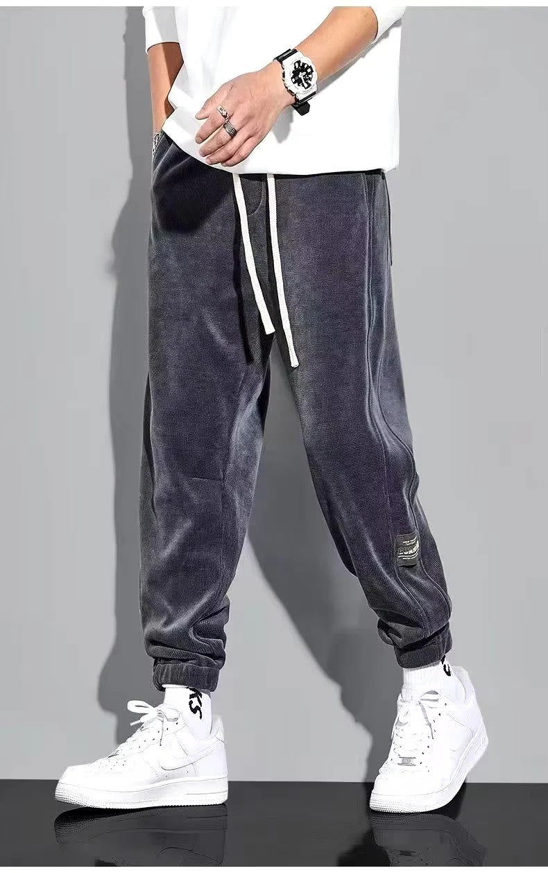 Reid - Velvet Jogger für mühelosen Stil Dunkelgrau