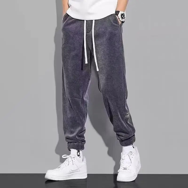 Reid - Velvet Jogger für mühelosen Stil Dunkelgrau 1