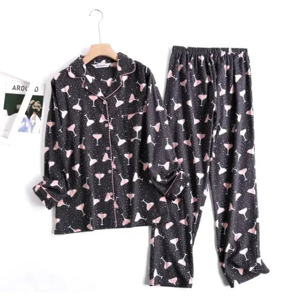 Roxana - Bequemes Damen Pyjama-Set mit lebendigen Mustern Schwarz