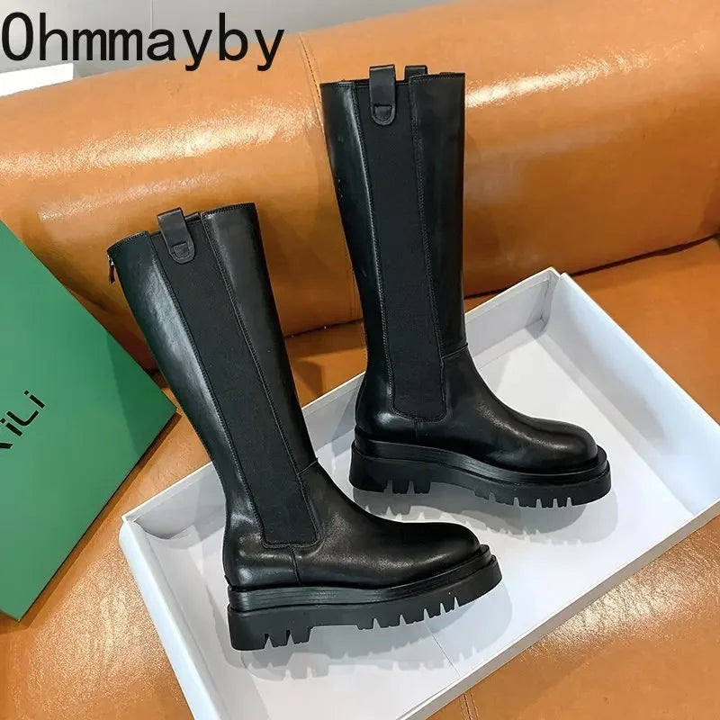 Ritterstil Plateau Stiefel