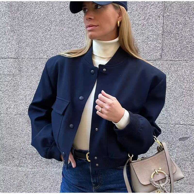 Heidi – Moderne Bomberjacke mit kurzem Schnitt