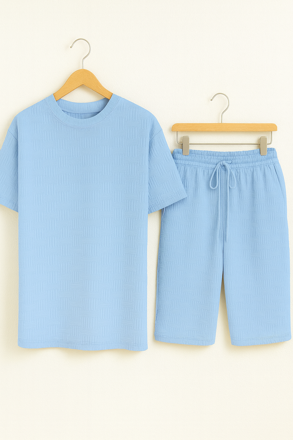 Theo – Oversized-Set mit Struktur, T-Shirt und Shorts - Himmelblau 1