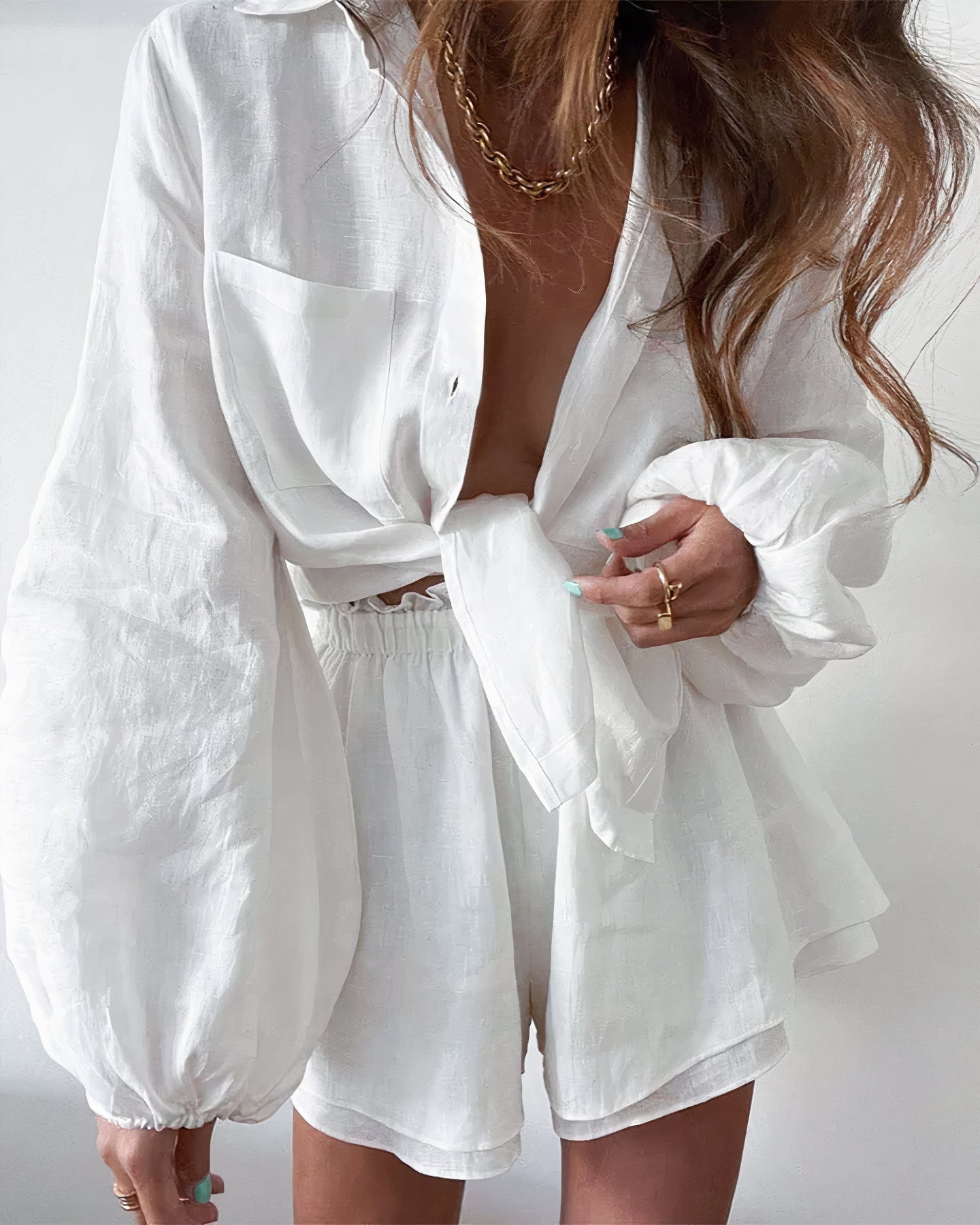 Tiriane - Elegantes Blusen und Shorts-Set mit Knopfleiste für Damen WeiB
