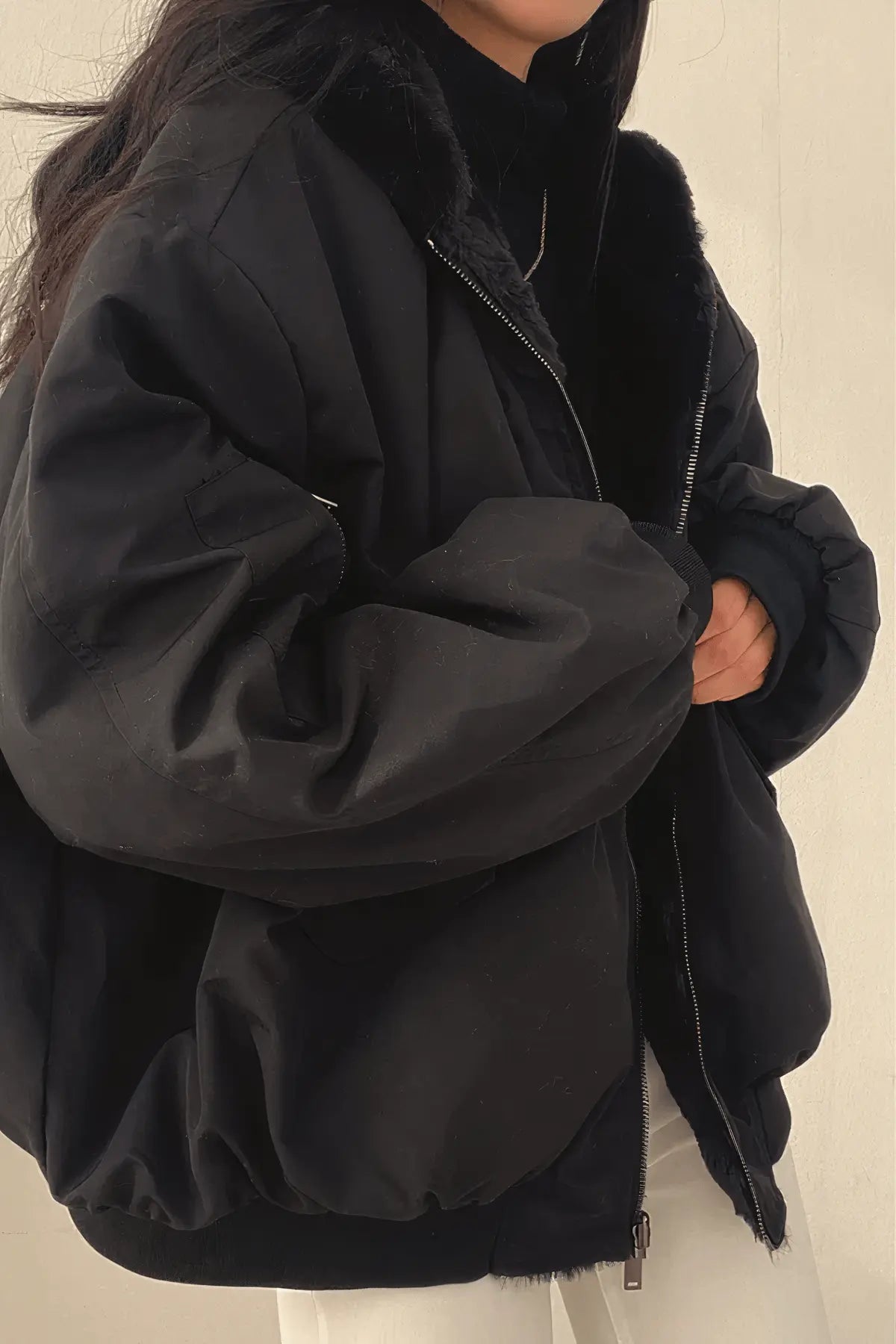 Alberta – Damen Kunstpelz Jacke mit Reißverschluss & Taschen