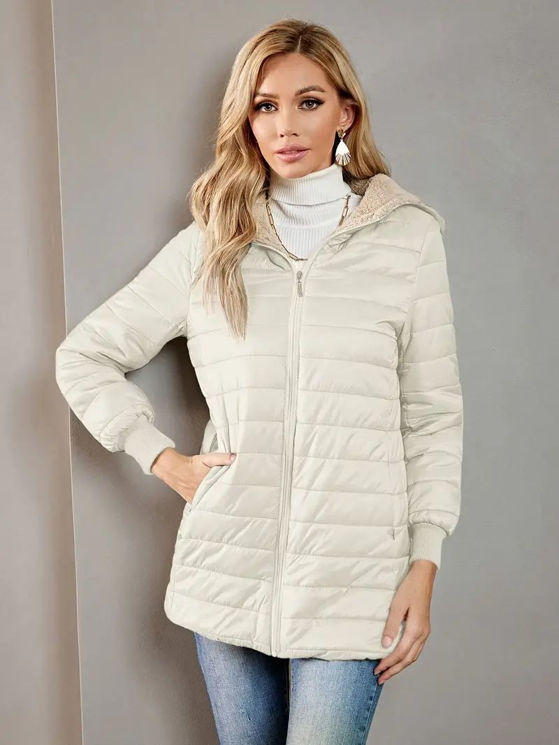 Eleganter gefütterter Kapuzenpullover
