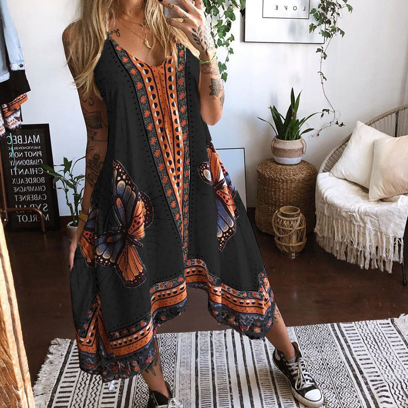 Zinnia- Damen Maxikleid mit einzigartigem Schmetterlingsdruck Schwarz