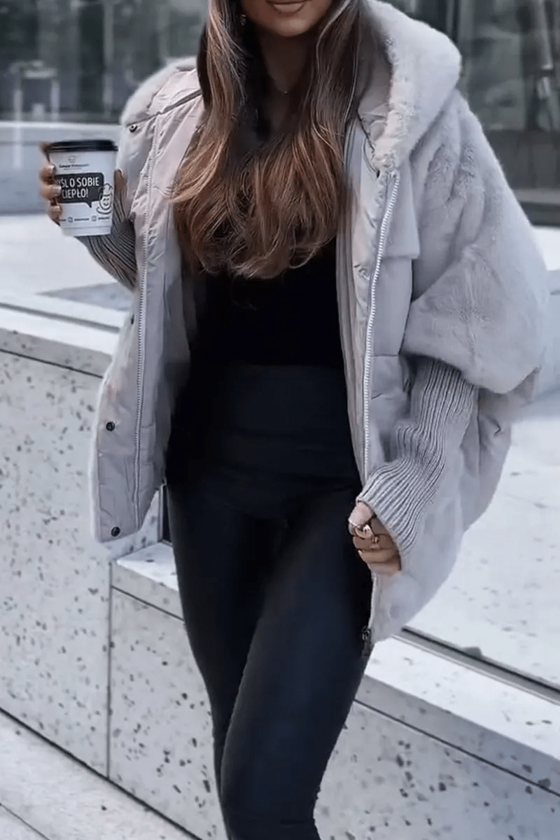 Claudia – Modische Winterjacke Mit Kapuze