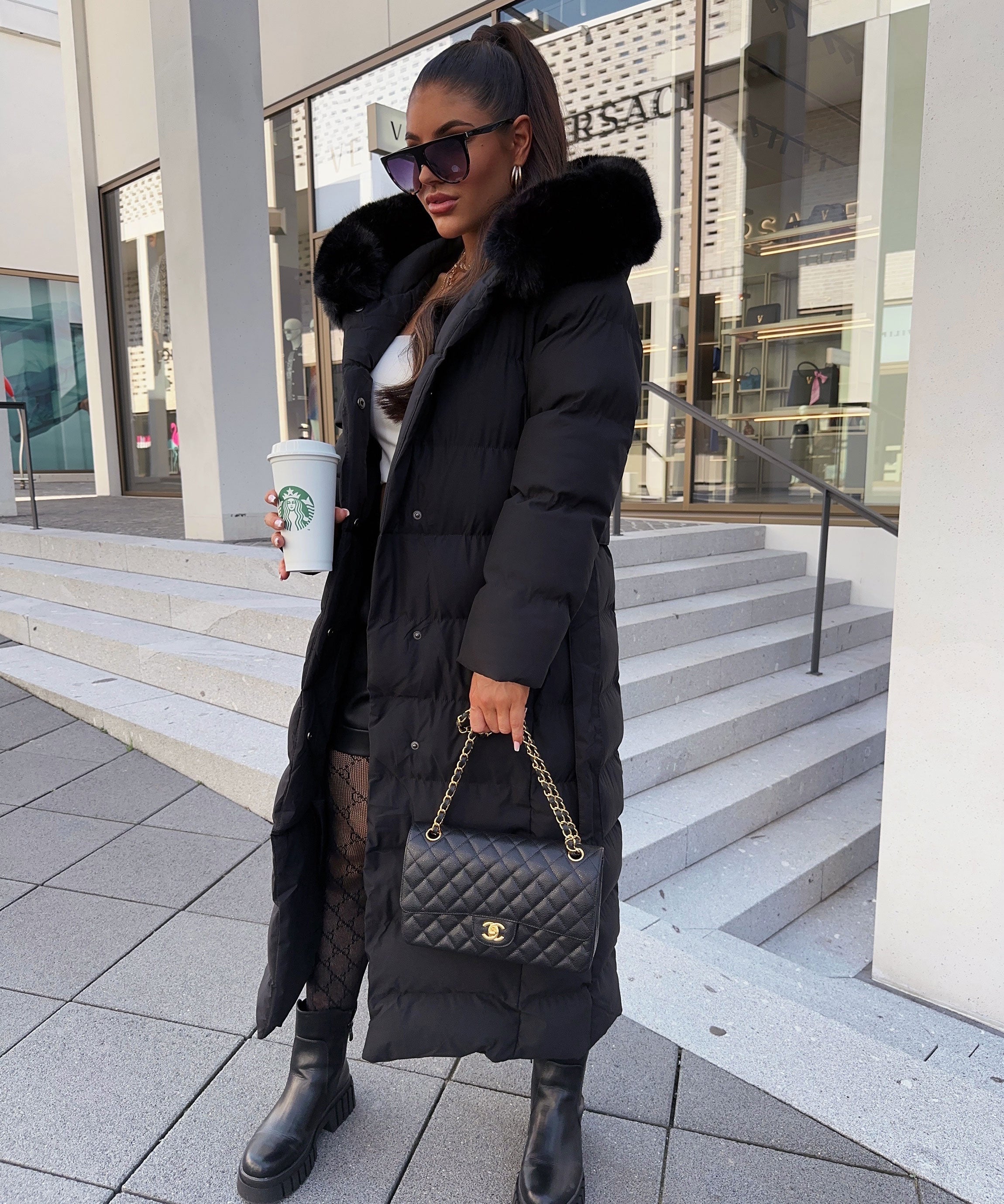 May – Damen Parka Schwarz mit Kapuze