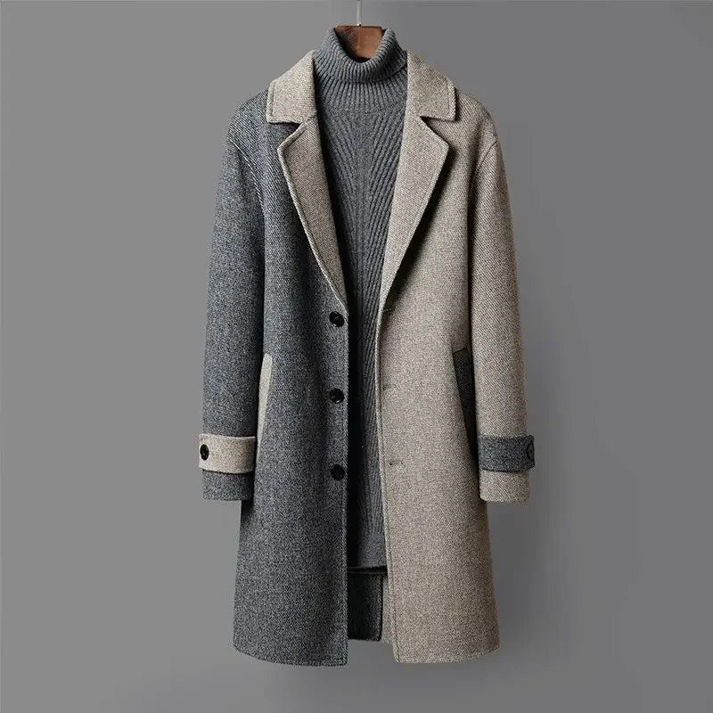 Oleg – Zweifarbiger Mantel Mit Modernem Revers