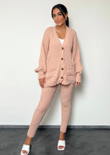 Strick-Set aus Cardigan und Hose