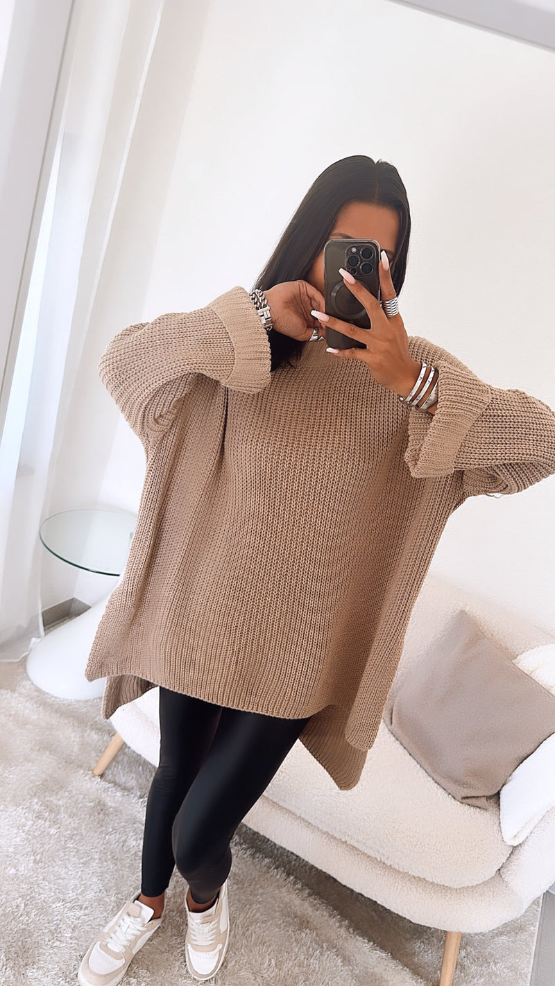 Stehkragen oversize Pullover mit Schlitz / cappuccino Art. 4924