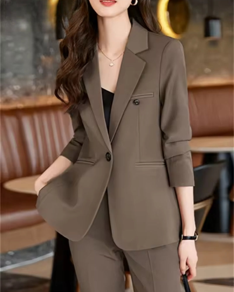 Emina - Stilvoller Damenanzug Mit Gerader Hose & Blazer