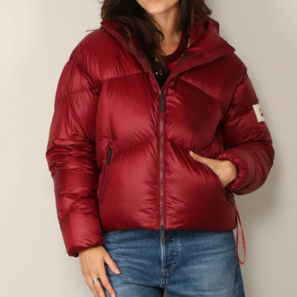 Dara - Leichte Damen-Winterjacke mit Glanzsteppung