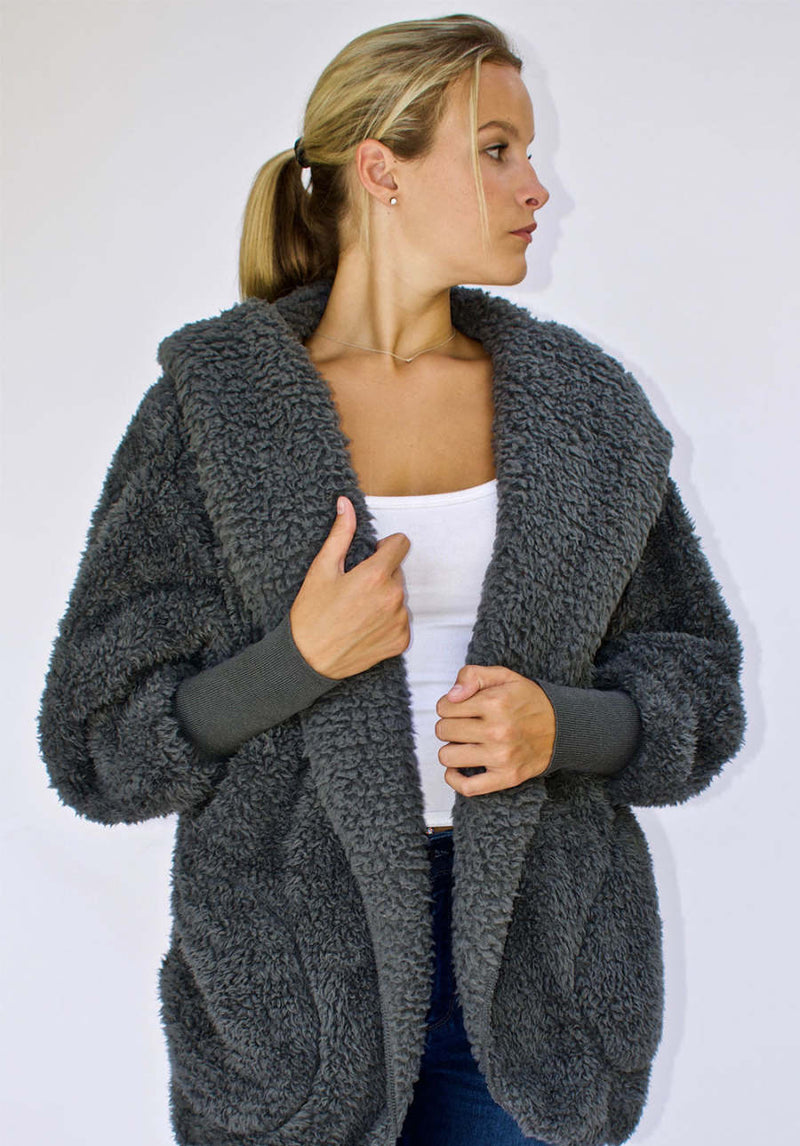 Gretchen - Teddyfell-Cardigan im Oversize-Stil