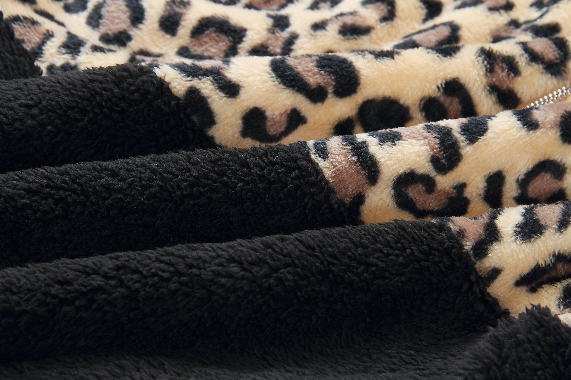 Sarah – Warmer Hoodie Mit Leoparden-Muster