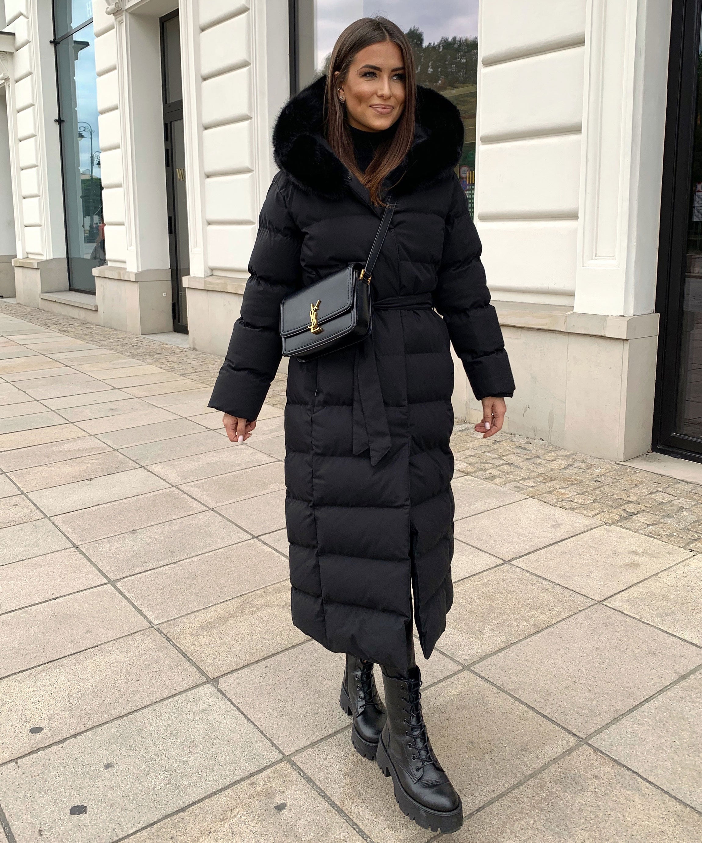 May – Damen Parka Schwarz mit Kapuze