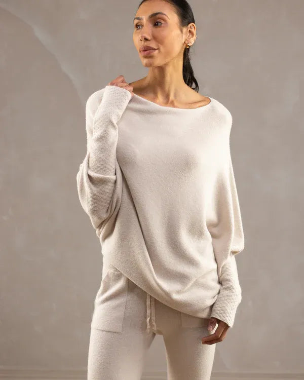 Roza - Asymmetrischer Cloud Drapierter Pullover