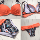 HotCurves Niedrige Taille 2-teiliges Bikini-Set