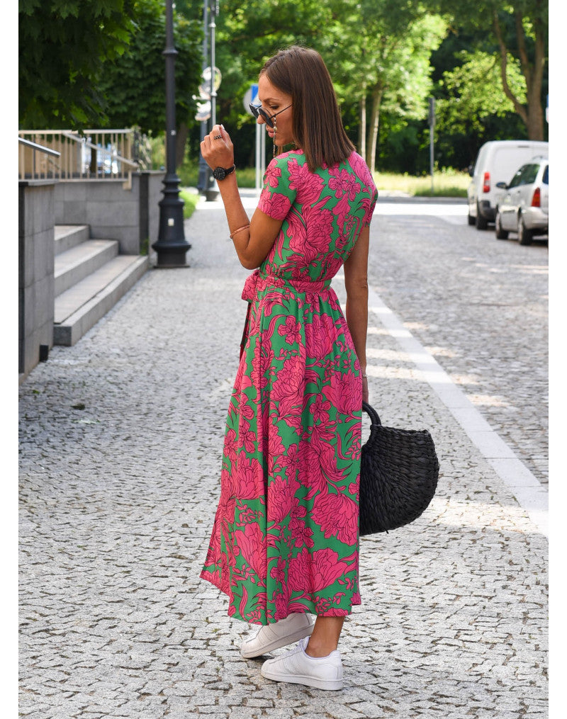 Cendy - Sommerkleid mit V-Ausschnitt und kurzen Ärmeln