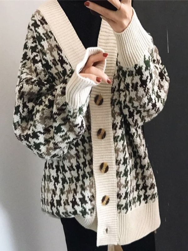 Vina - Karierte Strickjacke mit Knopfleiste